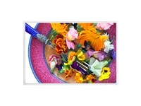 Ansichtkaart met eetbare bloemen